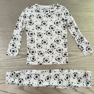 Posh Peanut Cross Long Sleeve Pajamas 5T